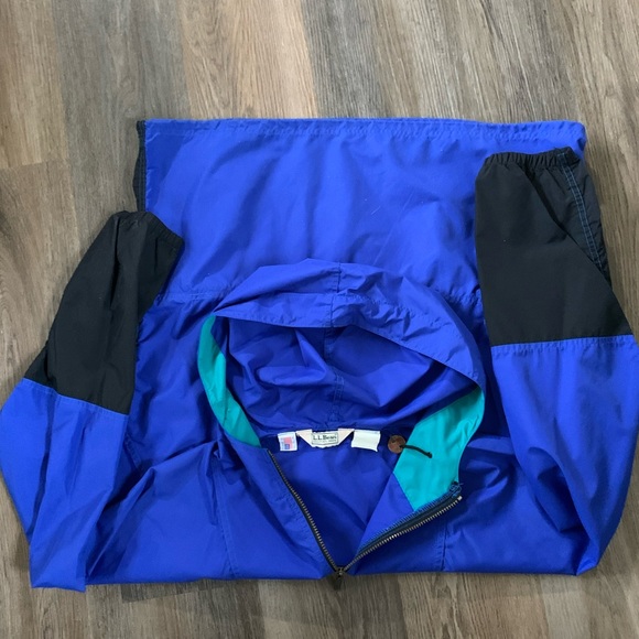 Men’s Vintage Large L.L.Bean windbreaker. Excellent condition. Blue/green/purple - Picture 3 of 4